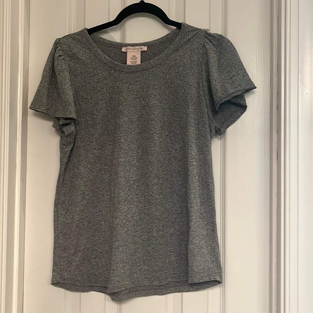 Grey short sleeved top